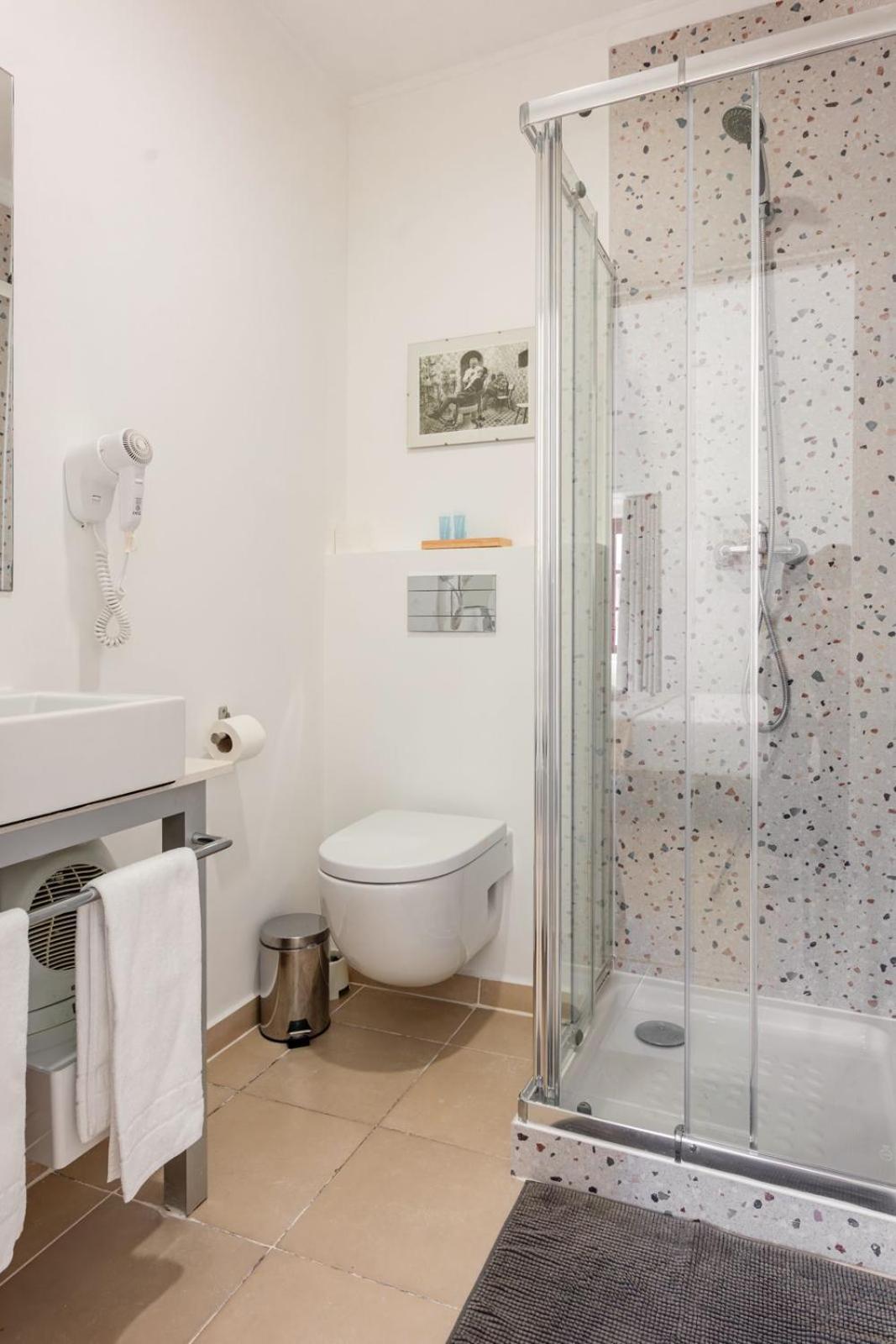 Casa Com Graca - Fully Equiped Studio In The Historical Center Лиссабон Экстерьер фото