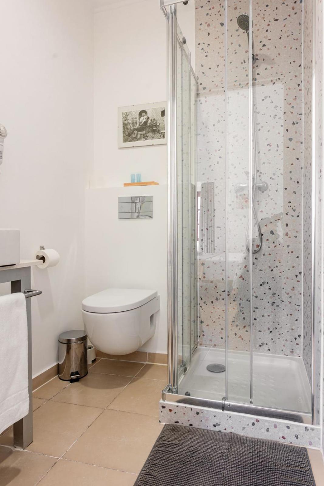 Casa Com Graca - Fully Equiped Studio In The Historical Center Лиссабон Экстерьер фото